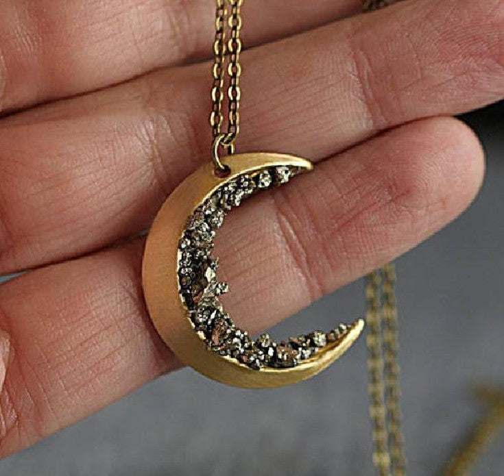 Vintage Moon Cross Necklace - product image 3