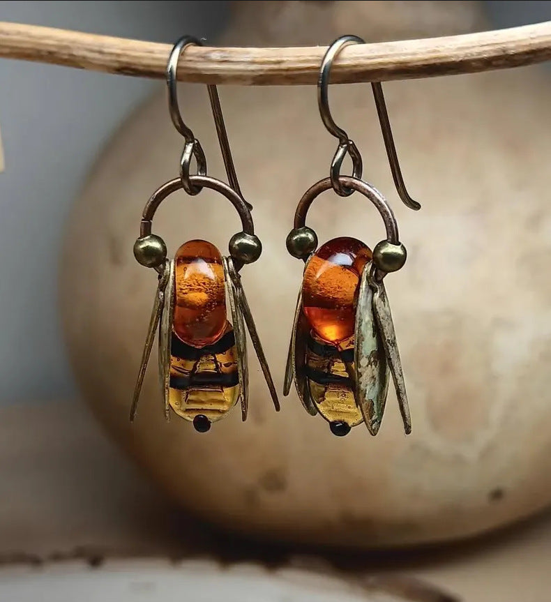 Vintage Cross Bee Earrings - product image 6