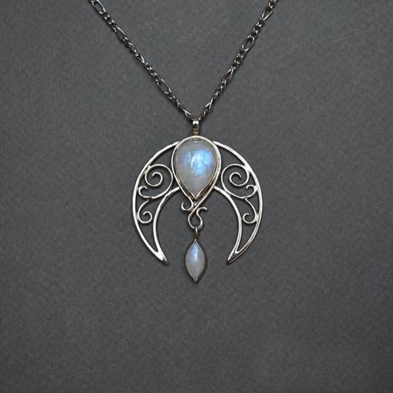 Boho Vintage Moon Necklace - product image 2