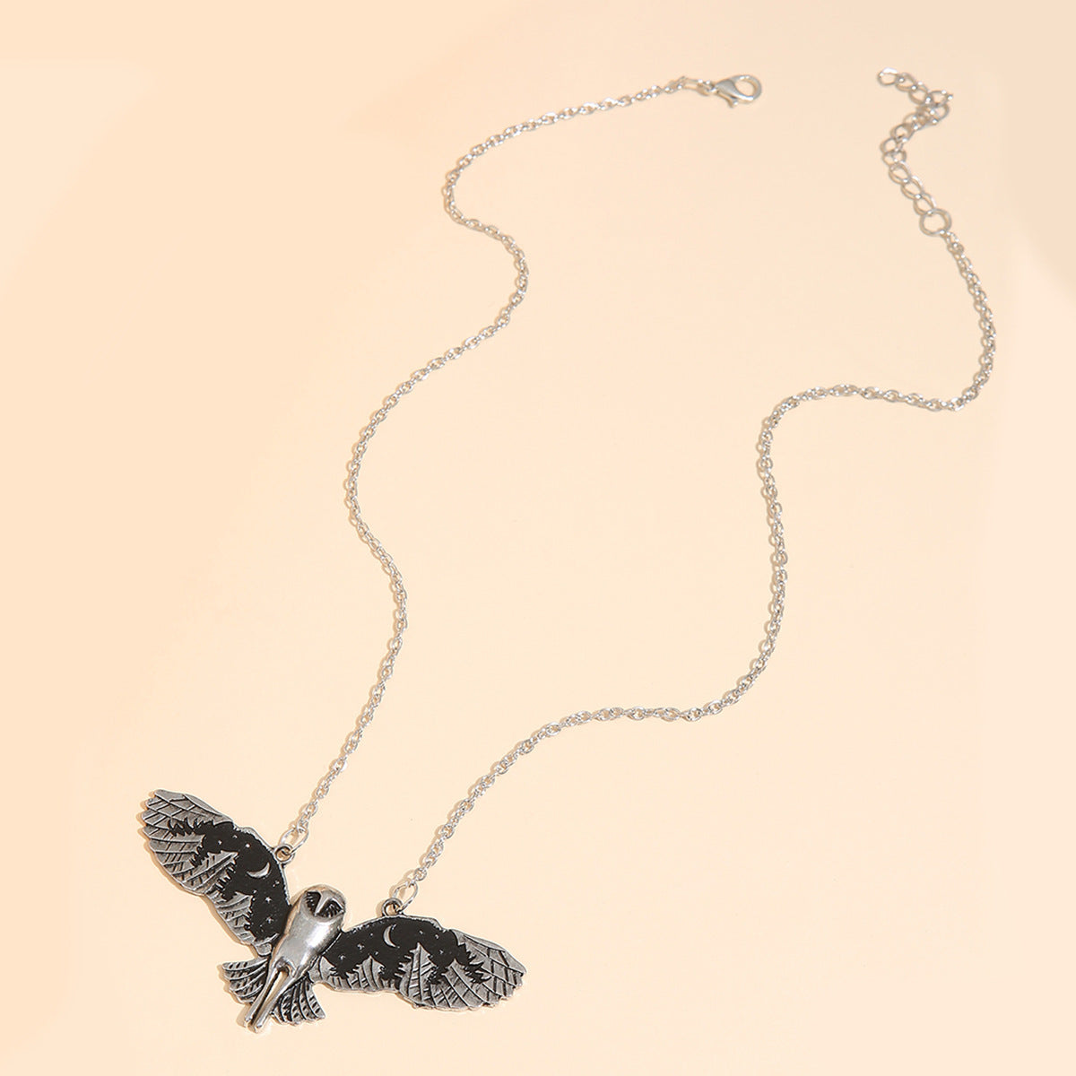 Vintage Moon Necklace for Women - product image 3