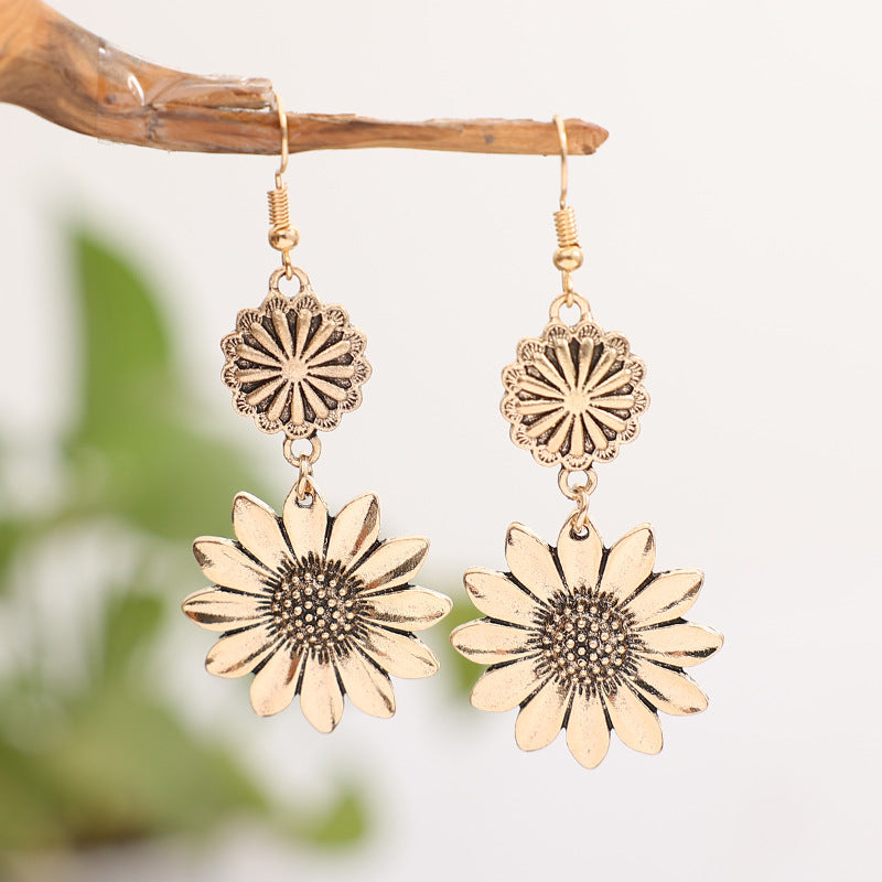 Vintage Floral Earrings for Women - product image 6