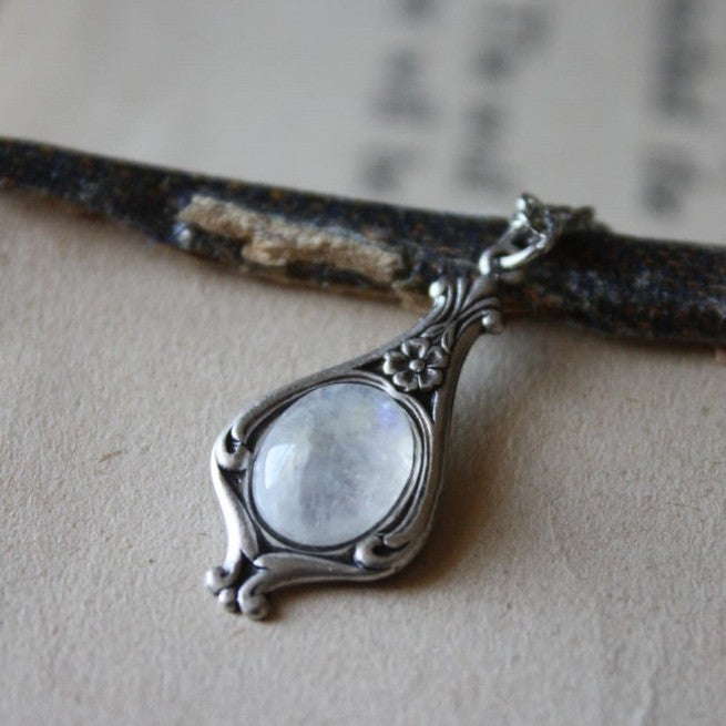 Vintage Floral Moon Necklace - product image 1