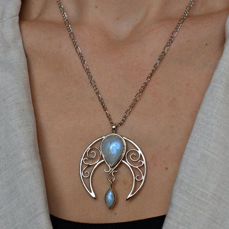 Boho Vintage Moon Necklace - product image 1