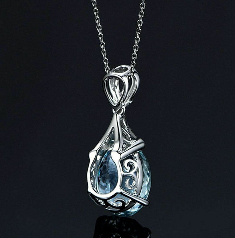 Style Aquamarine Pendant for Women Diamond-studded Colored Gemstone Pendant - product image 3