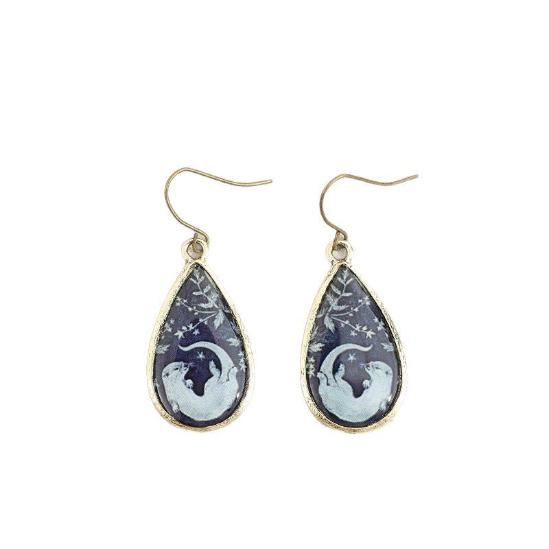 Vintage Resin Earrings - product image 5