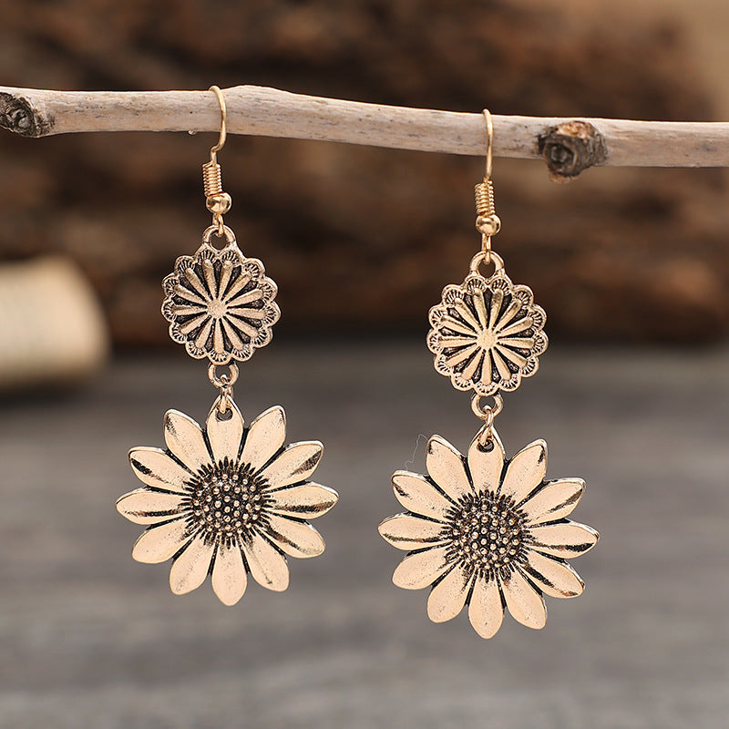 Vintage Floral Earrings for Women - product image 1