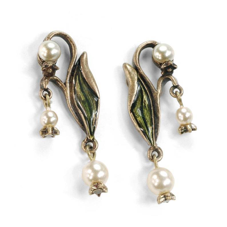 French-style Enamel Green Leaf Pearl Hollow Earrings with Unique Tassels for - product image 7