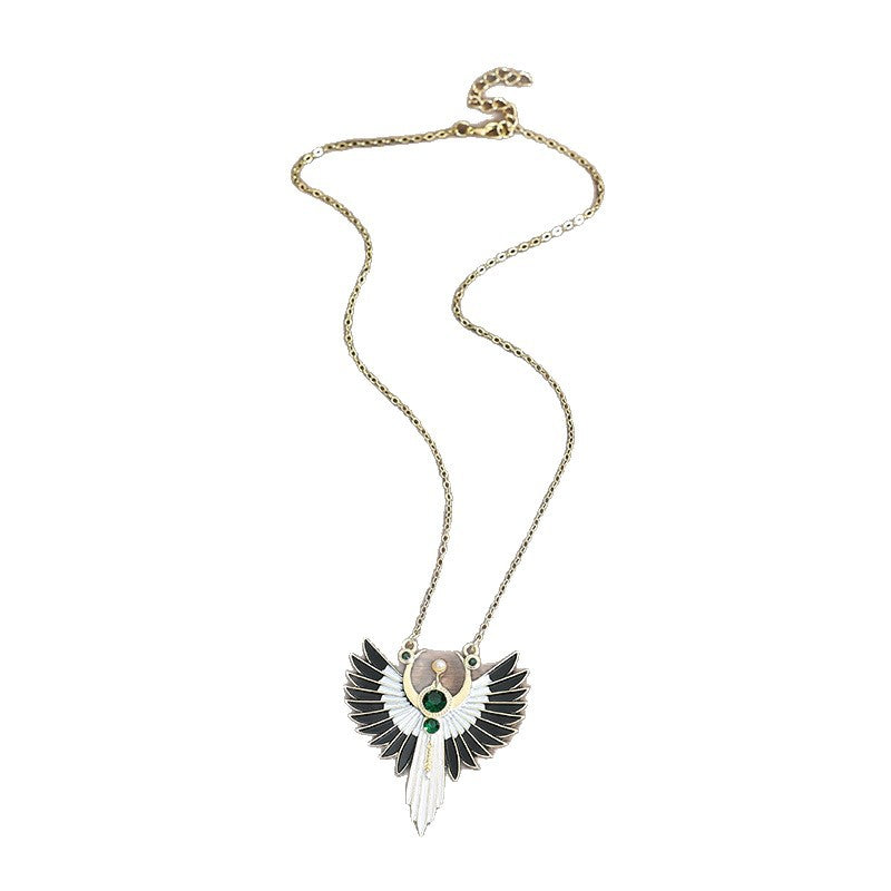 Vintage Moon Necklace - product image 5