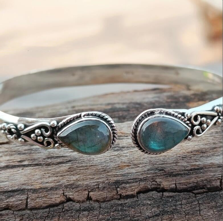 Vintage Cross Bracelet - product image 5