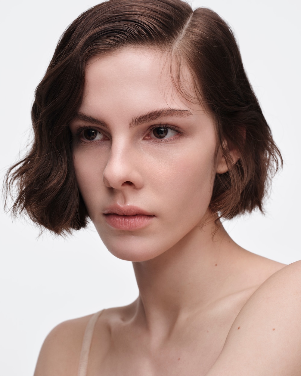 プラダ Reveal Mesh Cushion Foundation - LC5 - LIGHT COOL