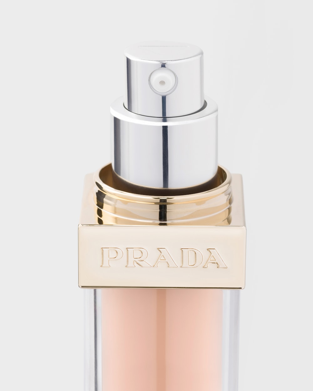 プラダ Reveal Skin optimizing foundation - LC10 - LIGHT COOL