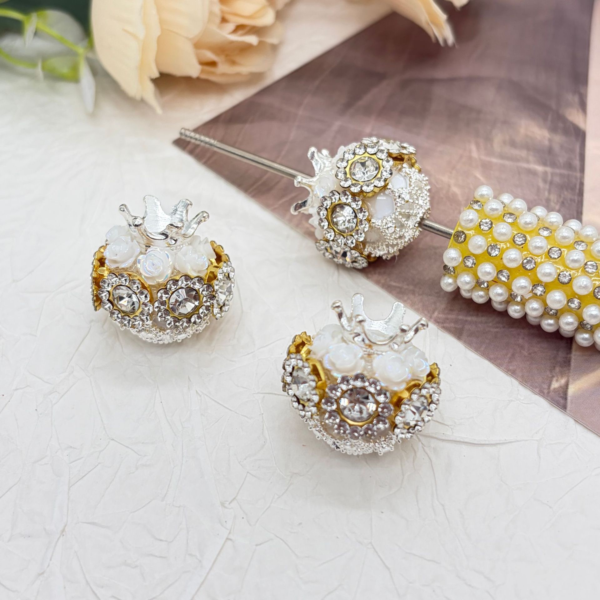 Crown Blue Rhinestone Rose Spacer Beads, Luxury Craft Beads for DIY Pen Making & Jewelry Accessories
