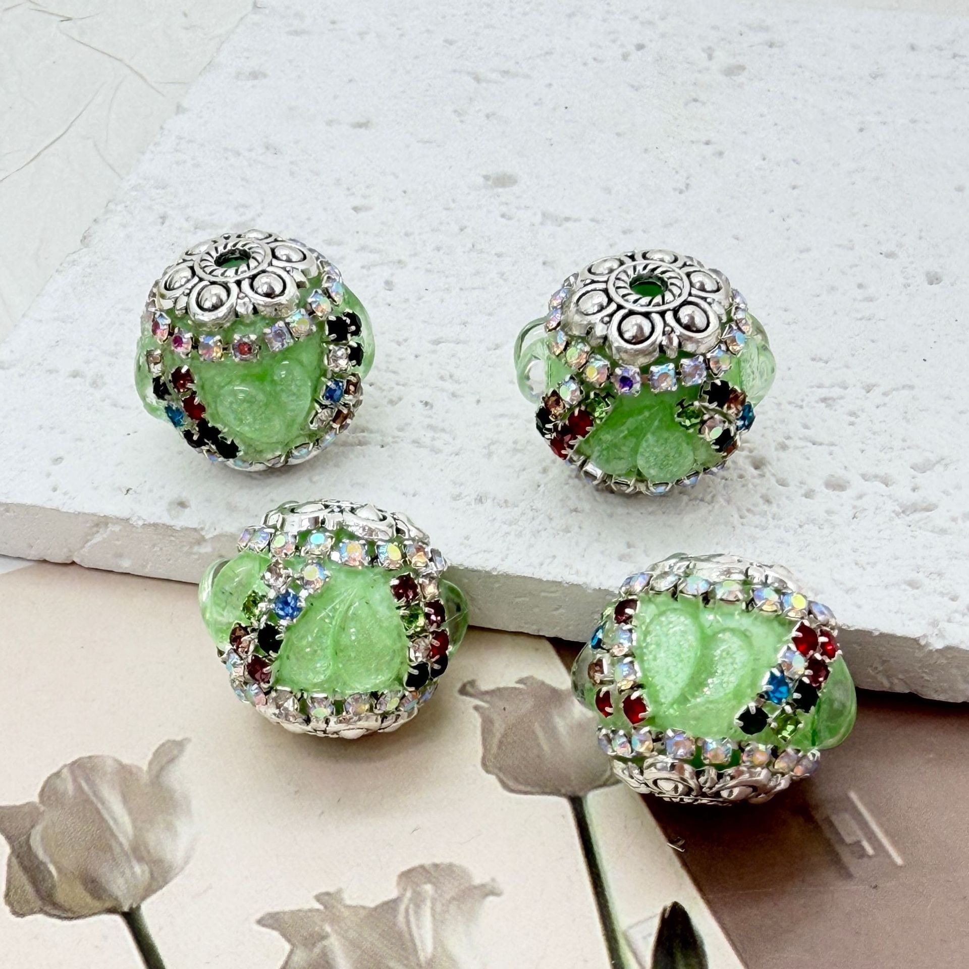Heart Petal Rhinestone Spacer Beads, Glitter Flower Craft Beads for DIY Pen Making & Jewelry Accessories