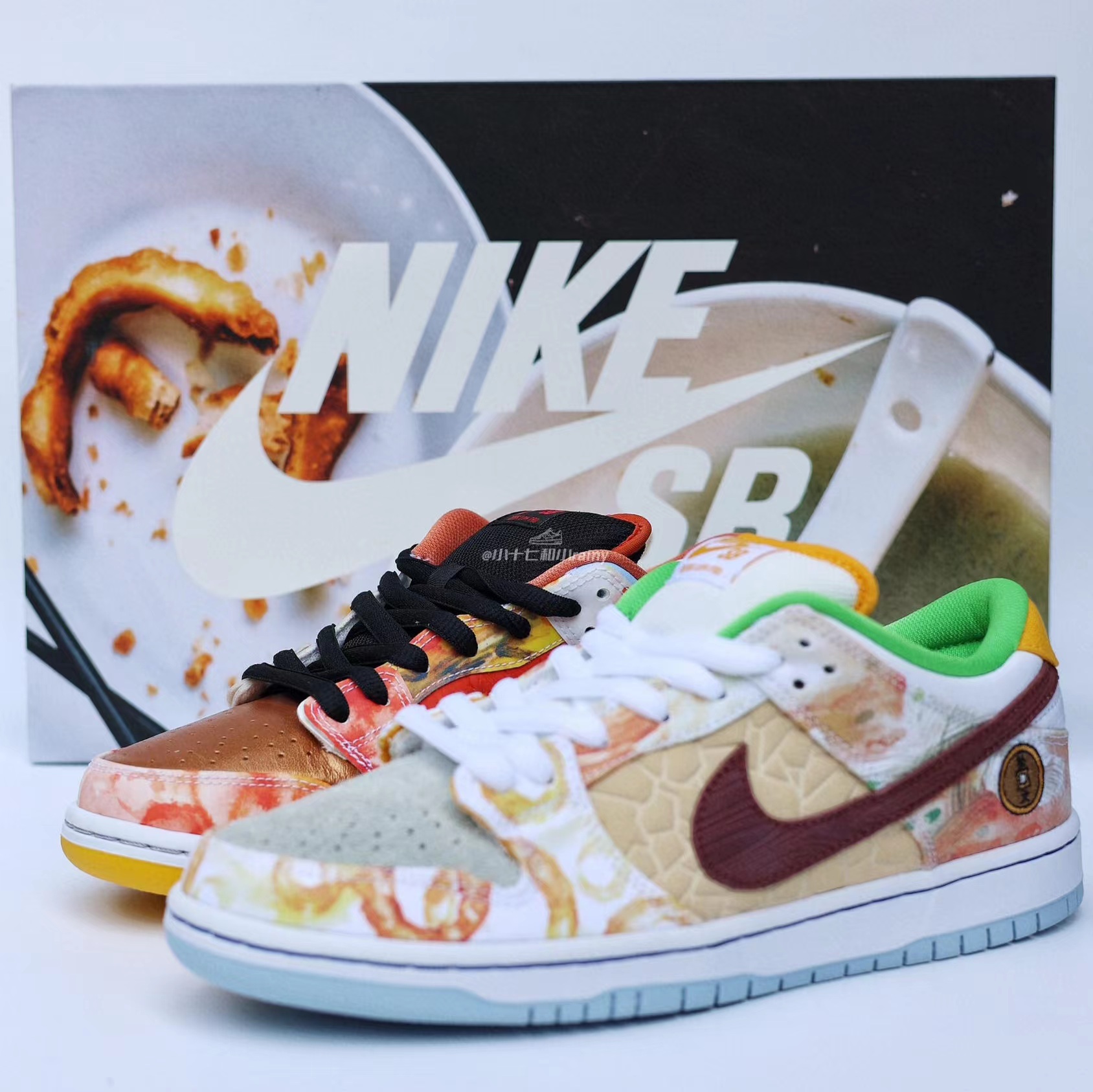 大人気のスタイル、数量限定発売 Nike SB Dunk Low Pro Qs "Street Hawker"