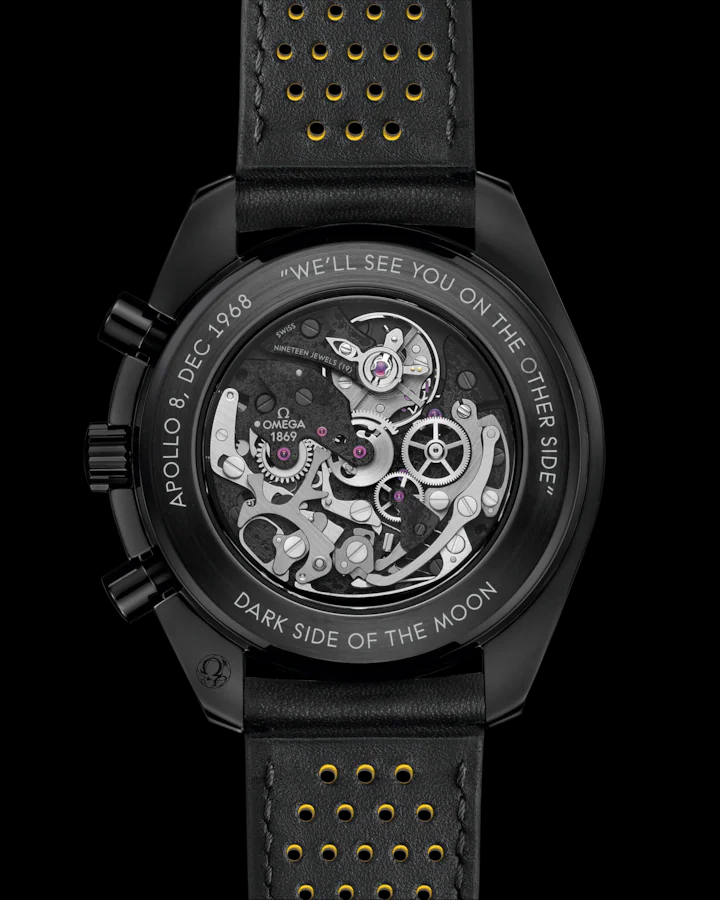 SPEEDMASTE﻿R ダーク サイド オブ ザ ムー﻿ン