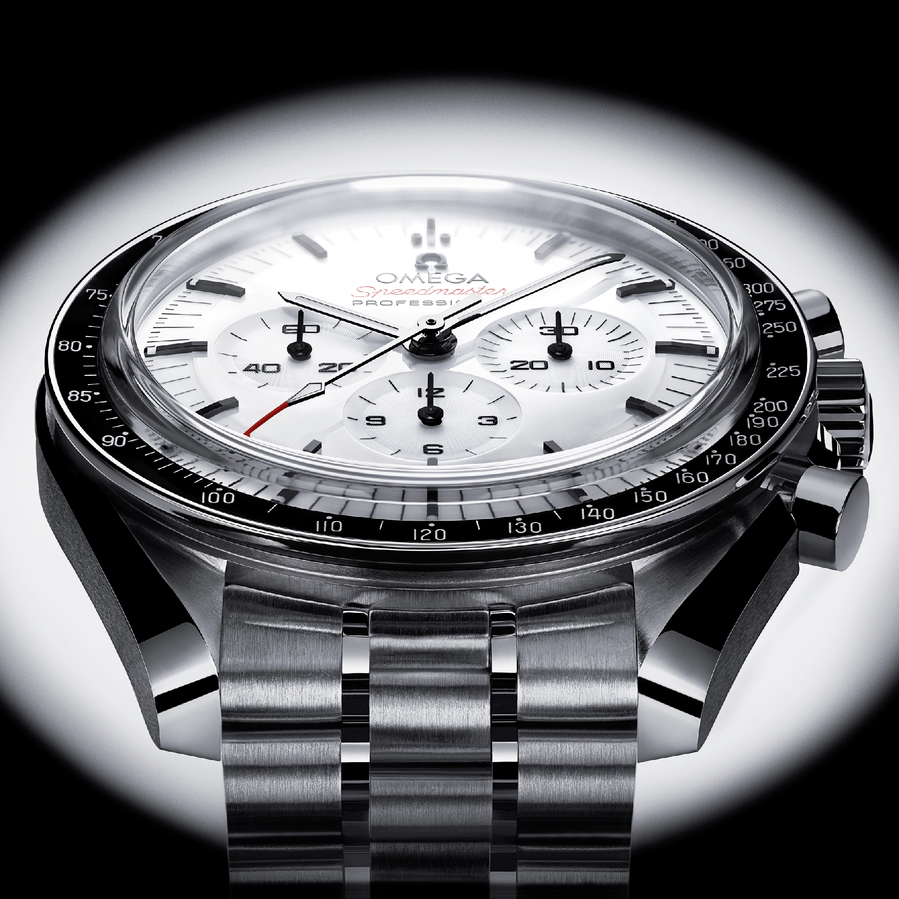OMEGA Speedmaste﻿r ムーンウォッチ プロフェッショナ﻿ル