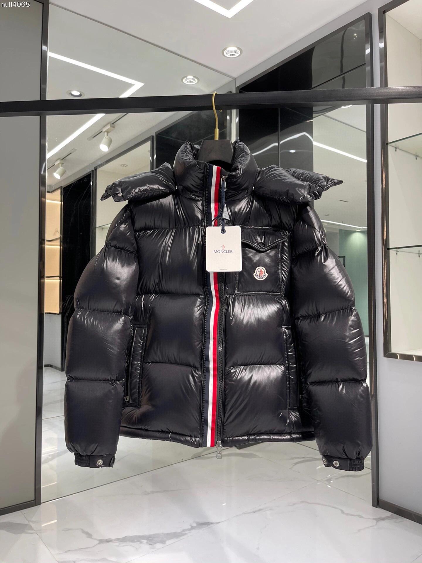 【限定新モデル】MONCLER Montbeliard ダウンジャケット