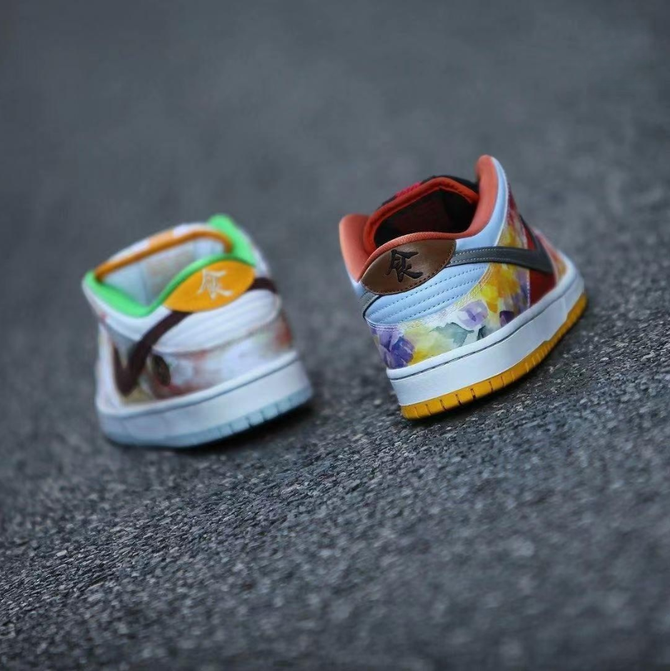 大人気のスタイル、数量限定発売 Nike SB Dunk Low Pro Qs "Street Hawker"