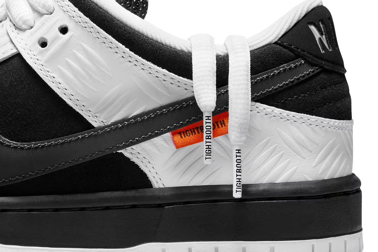 TIGHTBOOTH × Nike SB Dunk Low "White/Black"
