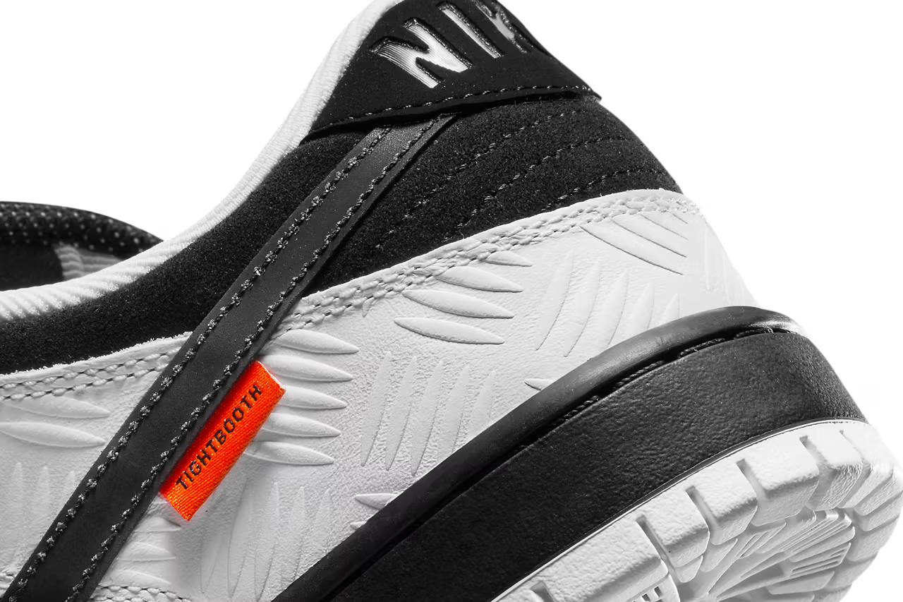 TIGHTBOOTH × Nike SB Dunk Low "White/Black"