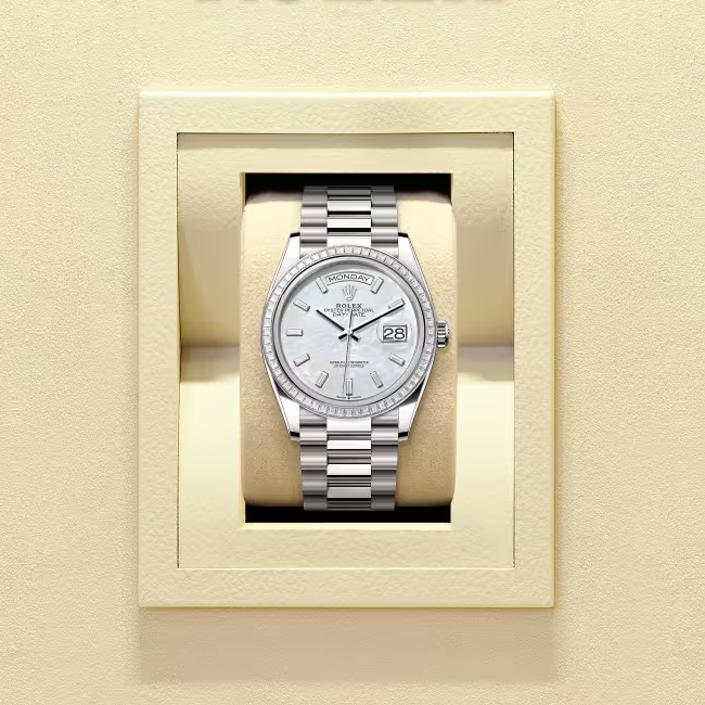デイデイト 36 | オイスター、36 mm、ホワイトゴールド、ダイヤモンド  リファレンス 128399TBR-0023