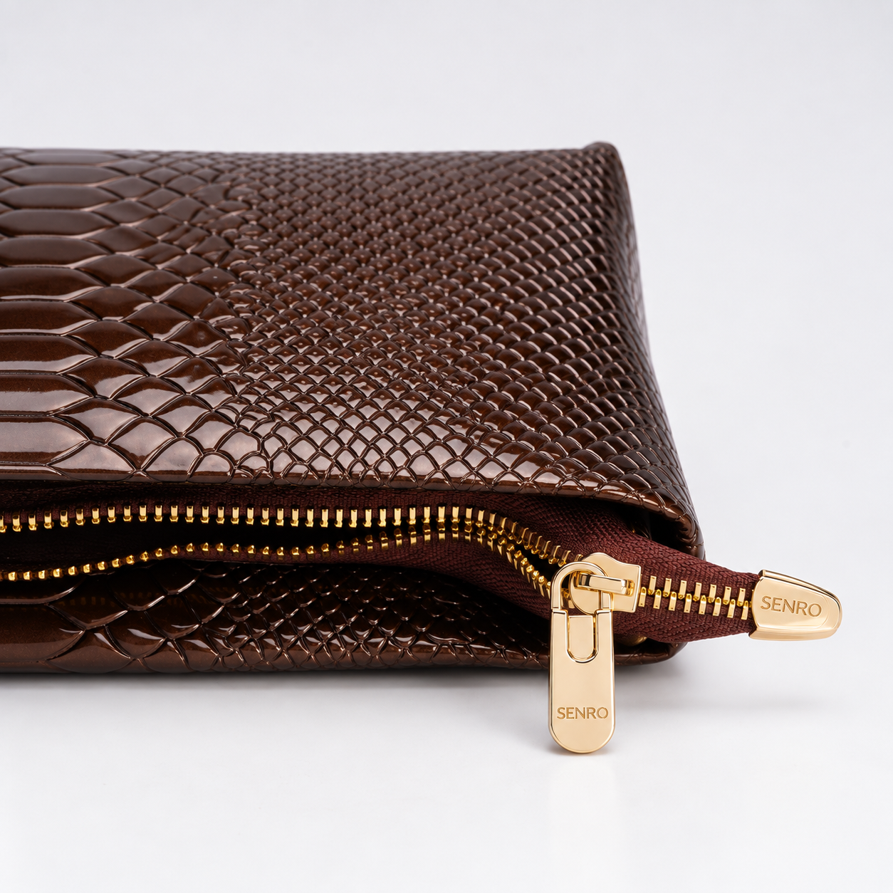 3860-Crocodile skin