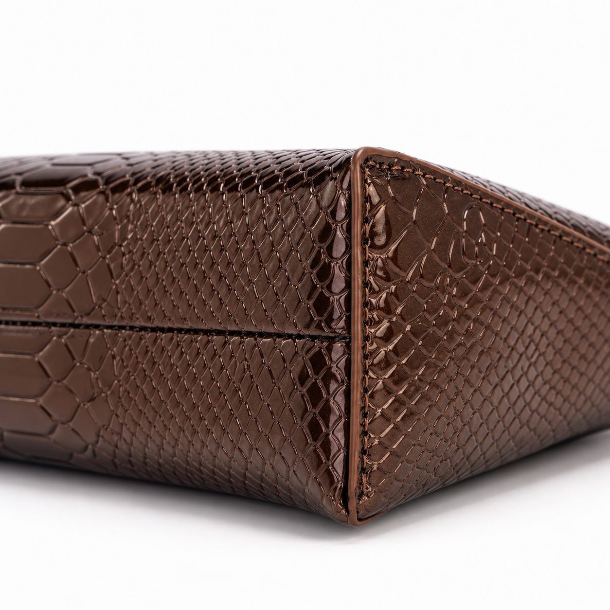 3860-Crocodile skin