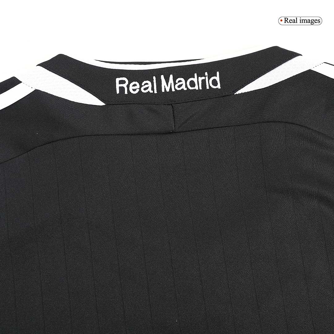 Retro BECKHAM #23 Real Madrid Mens Away Long Sleeve Soccer Jersey 2006/07 Black