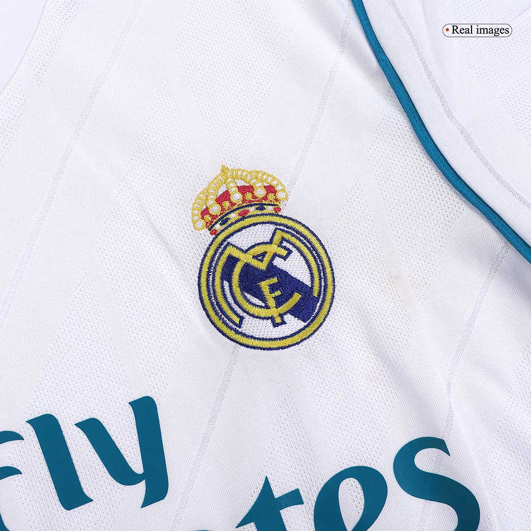 Retro BENZEMA #9 Real Madrid Mens Home Soccer Jersey 2017/18 White