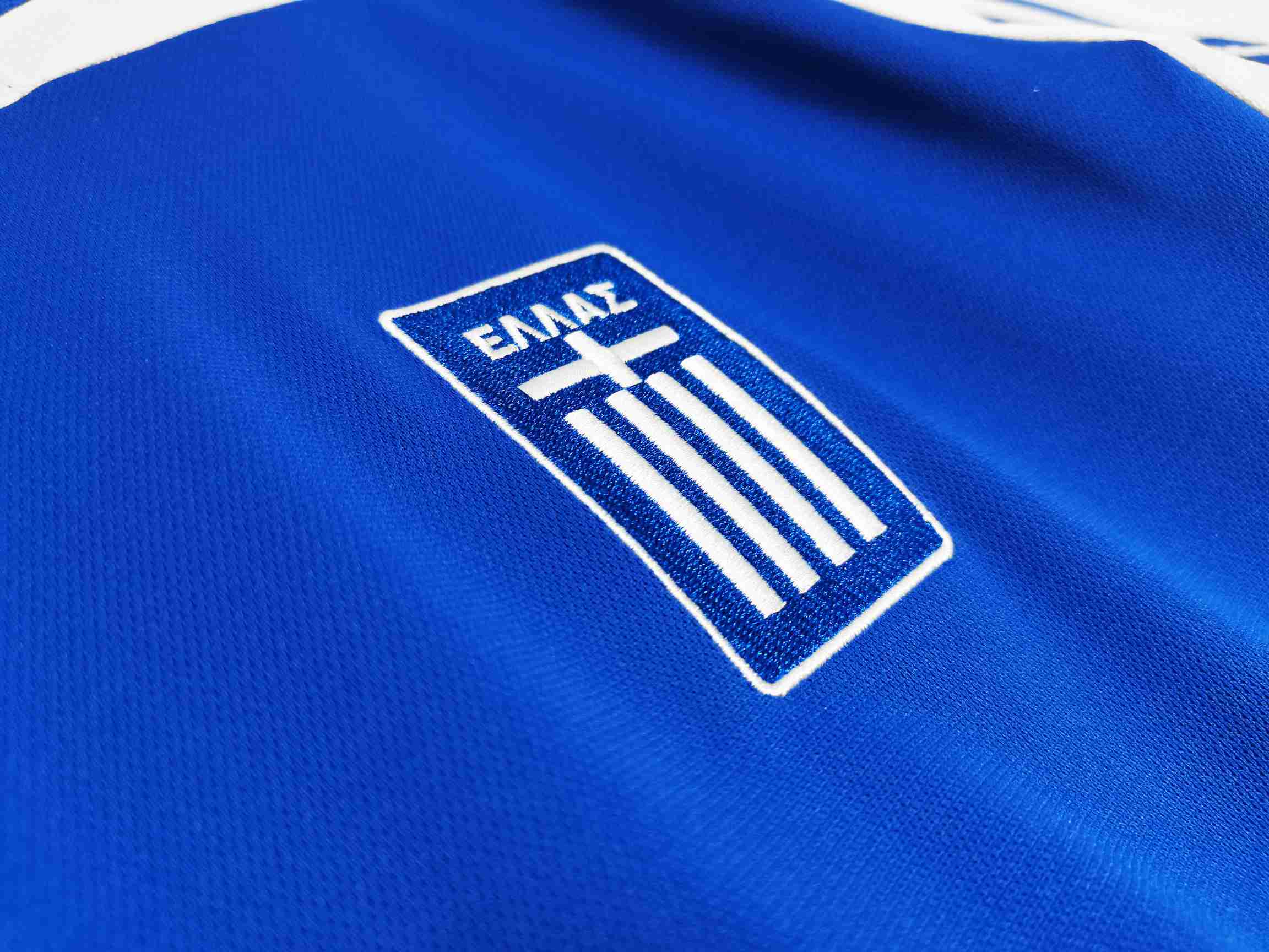 Retro Greece Mens Home Soccer Jersey 2004 Blue