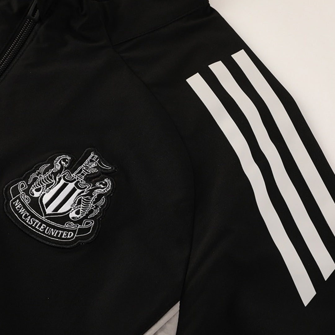 Newcastle United Mens Windbreaker Jacket 2025/26 Black