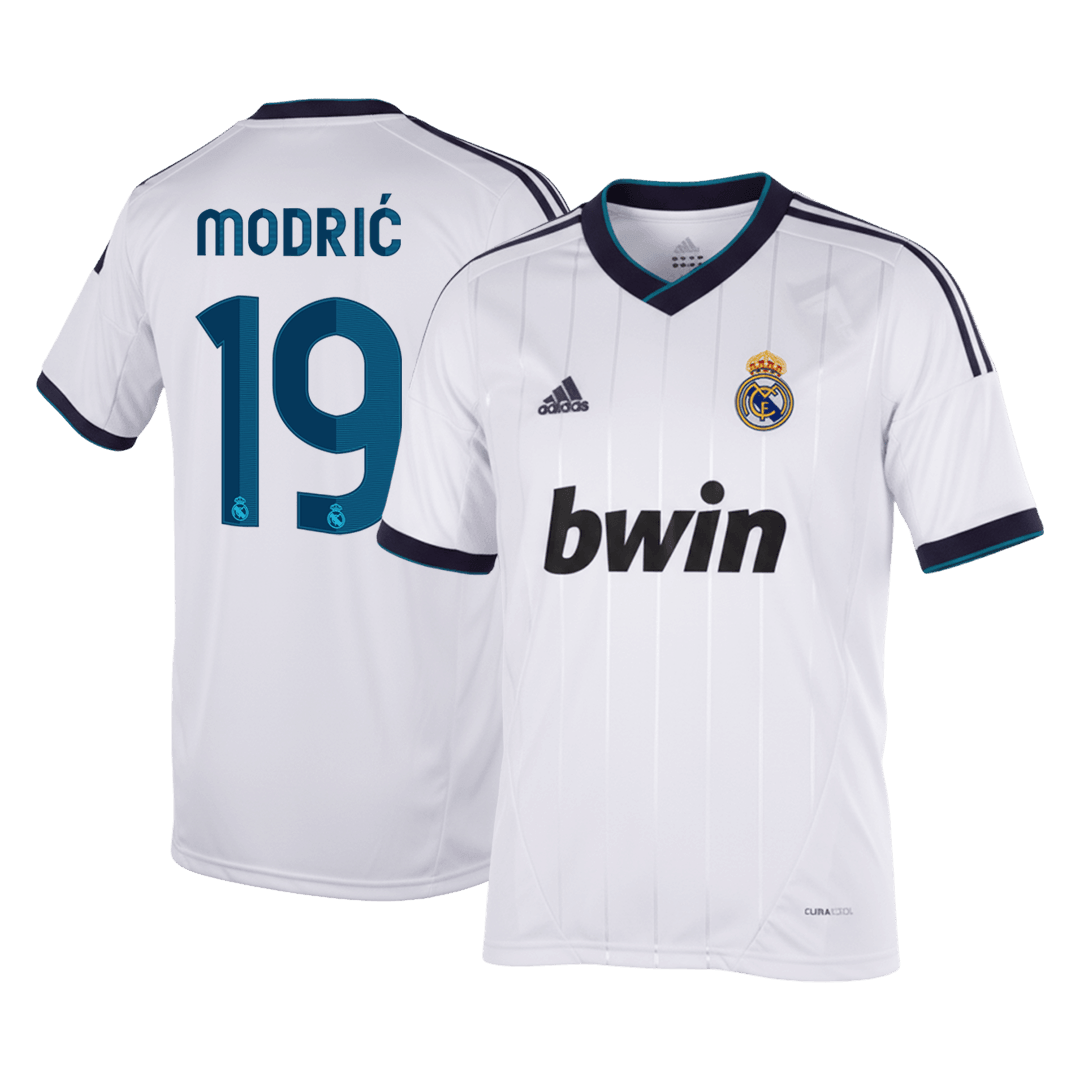 Retro MODRIĆ #19 Real Madrid Mens Home Soccer Jersey 2012/13 White