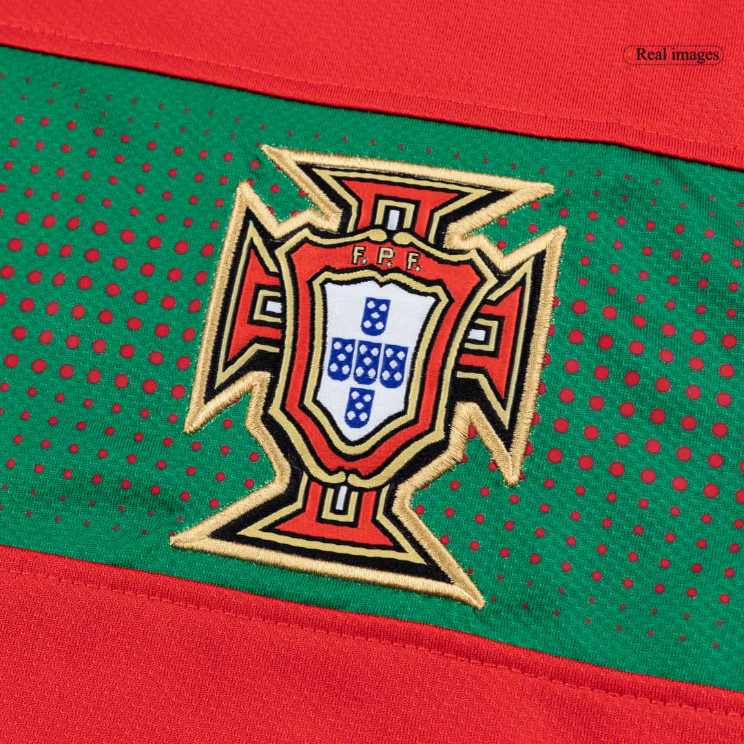Retro Portugal Mens Home Soccer Jersey 2010 Red