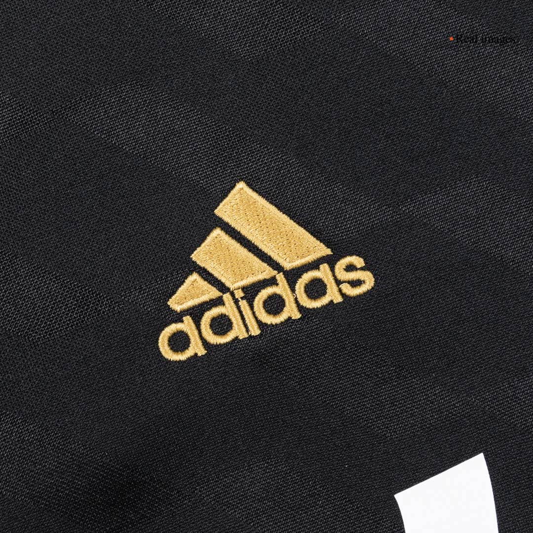 Retro Real Madrid Mens Away Long Sleeve Soccer Jersey 2011/12 Black