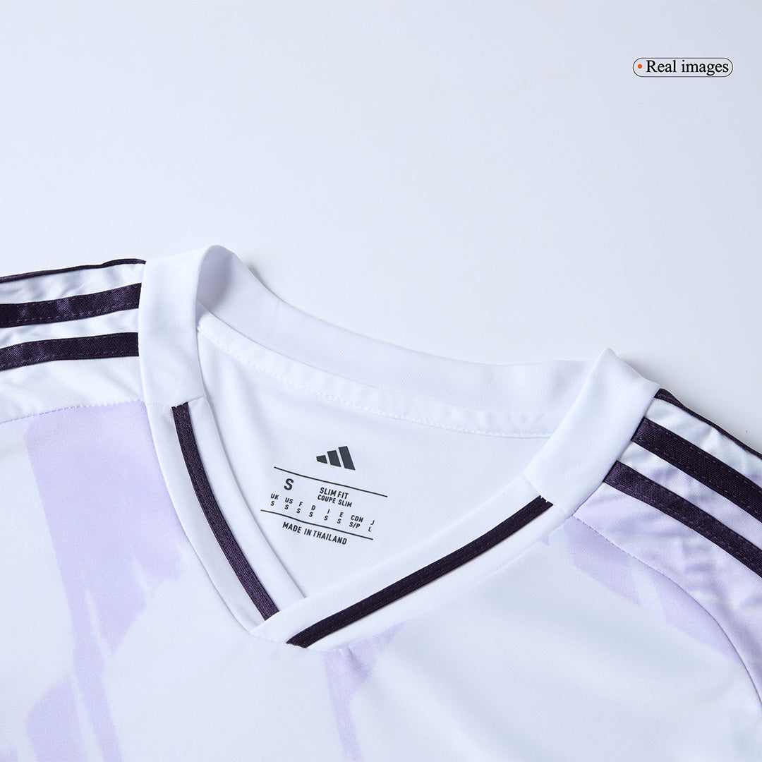 B.FERNANDES #8 Manchester United Mens Away Soccer Jersey 2025/26 White