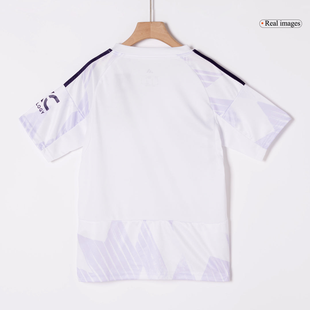 Manchester United Kids Away Soccer Kit 2025/26 White