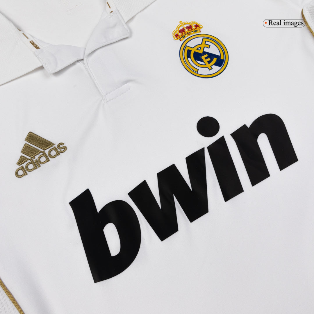 Retro Real Madrid Mens Home Long Sleeve Soccer Jersey 2011/12 White