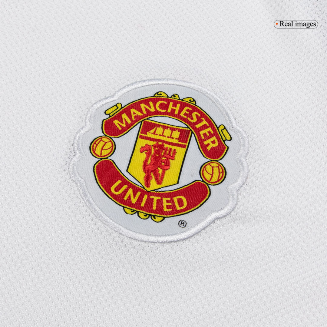 Retro Manchester United Mens Away Soccer Jersey 2010/11 White