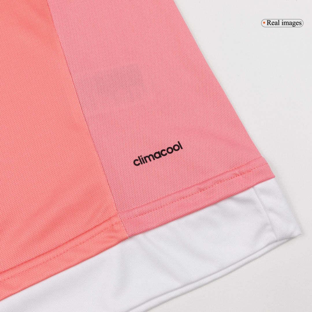 Retro Juventus Mens Away Long Sleeve Soccer Jersey 2015/16 Pink