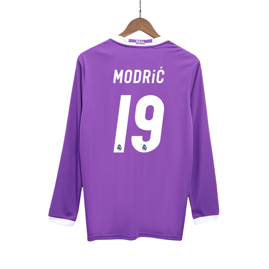 Retro MODRIĆ #19 Real Madrid Mens Away Long Sleeve Soccer Jersey 2016/17 Purple