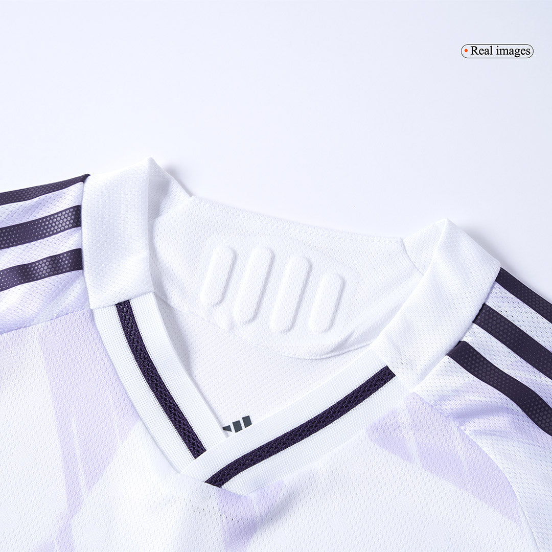 B.FERNANDES #8 Manchester United Mens Away Soccer Jersey 2025/26 White - Player Version