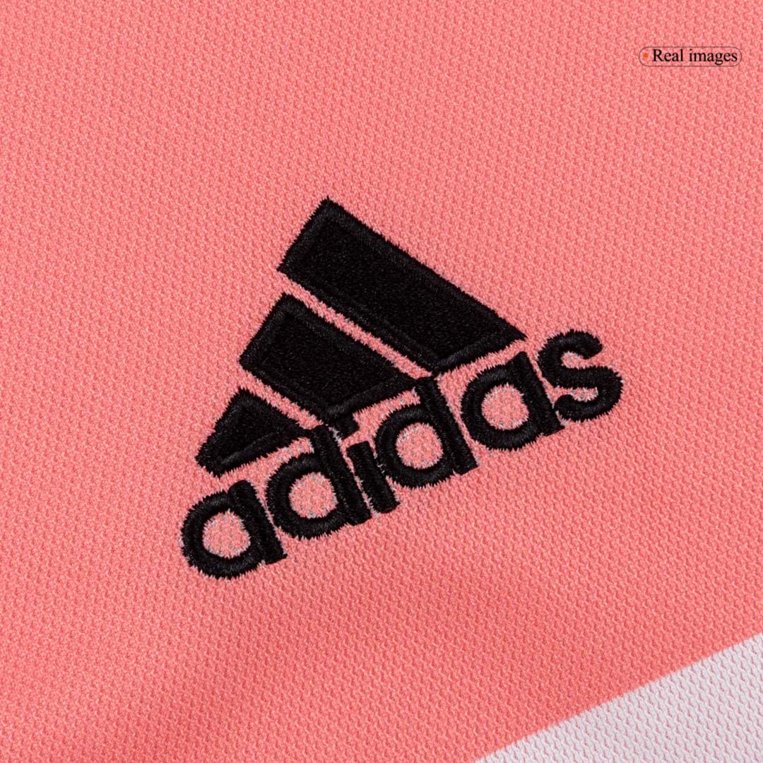 Retro Juventus Mens Away Soccer Jersey 2015/16 Pink