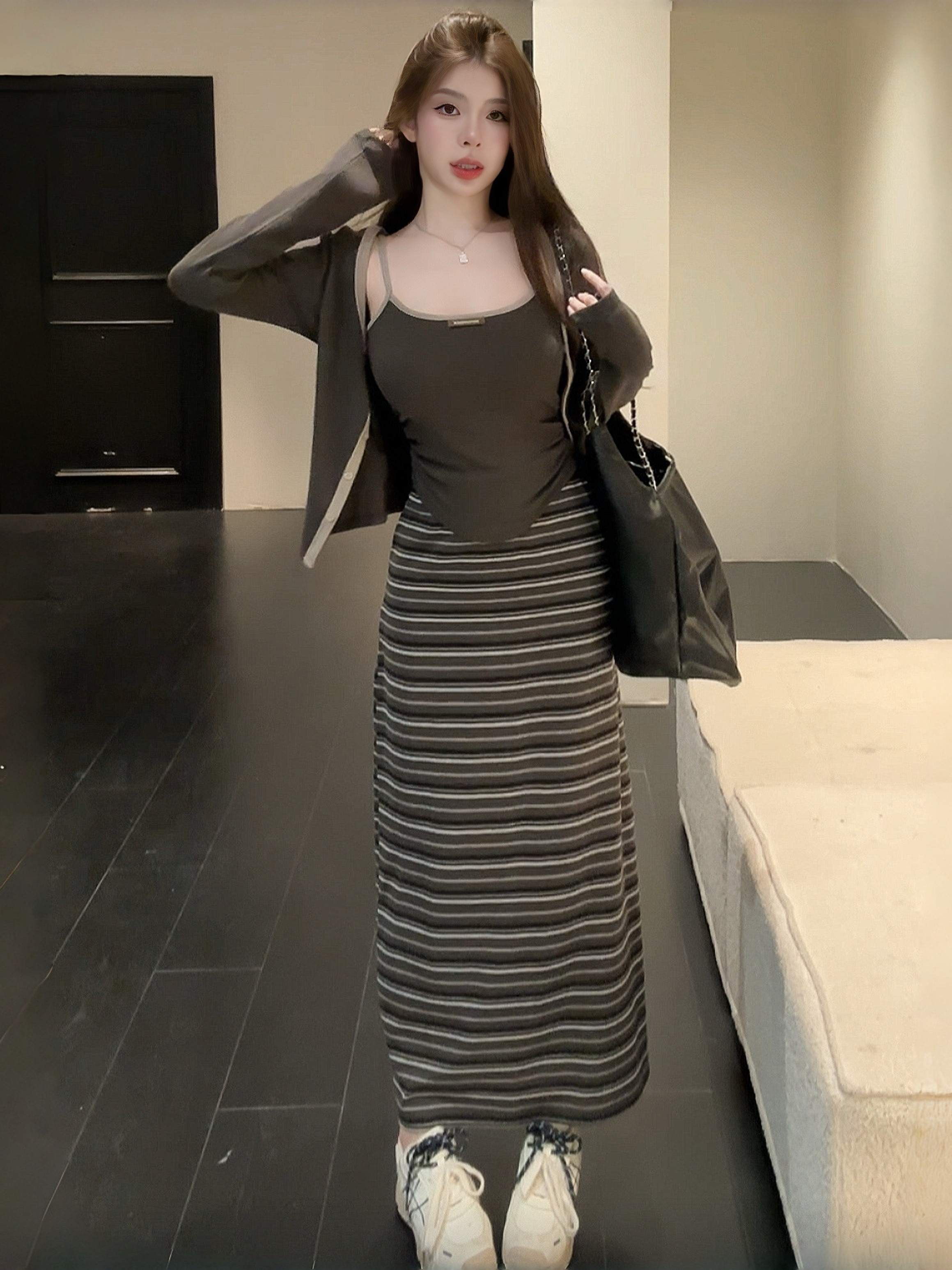 早秋韓系成套穿搭丨純欲撞色吊帶開衫丨條紋半身裙