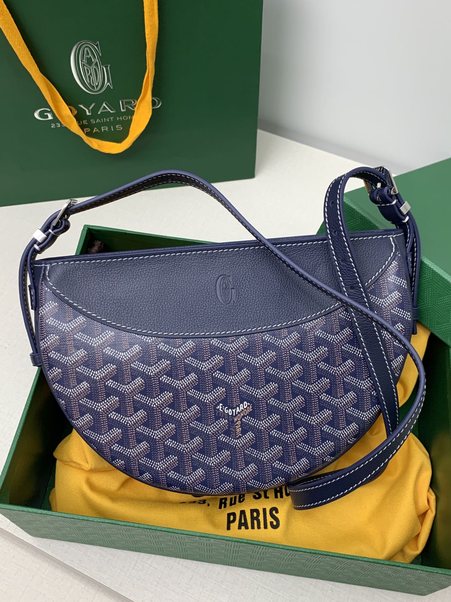 Goyard Hirondelle bag Navy Blue