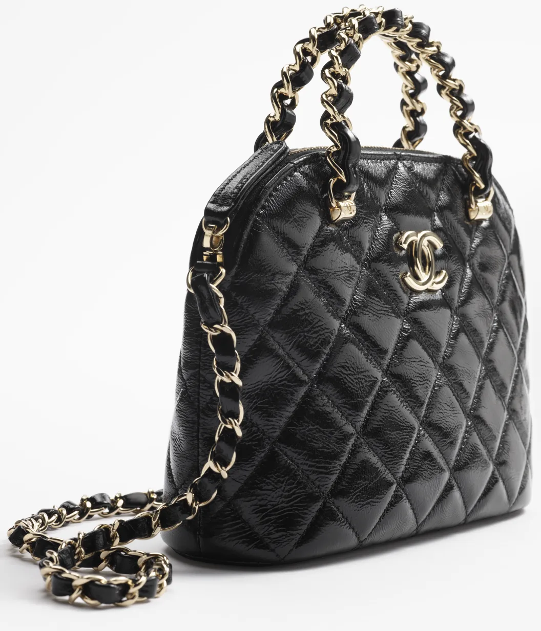 Chanel shell bag AS3969