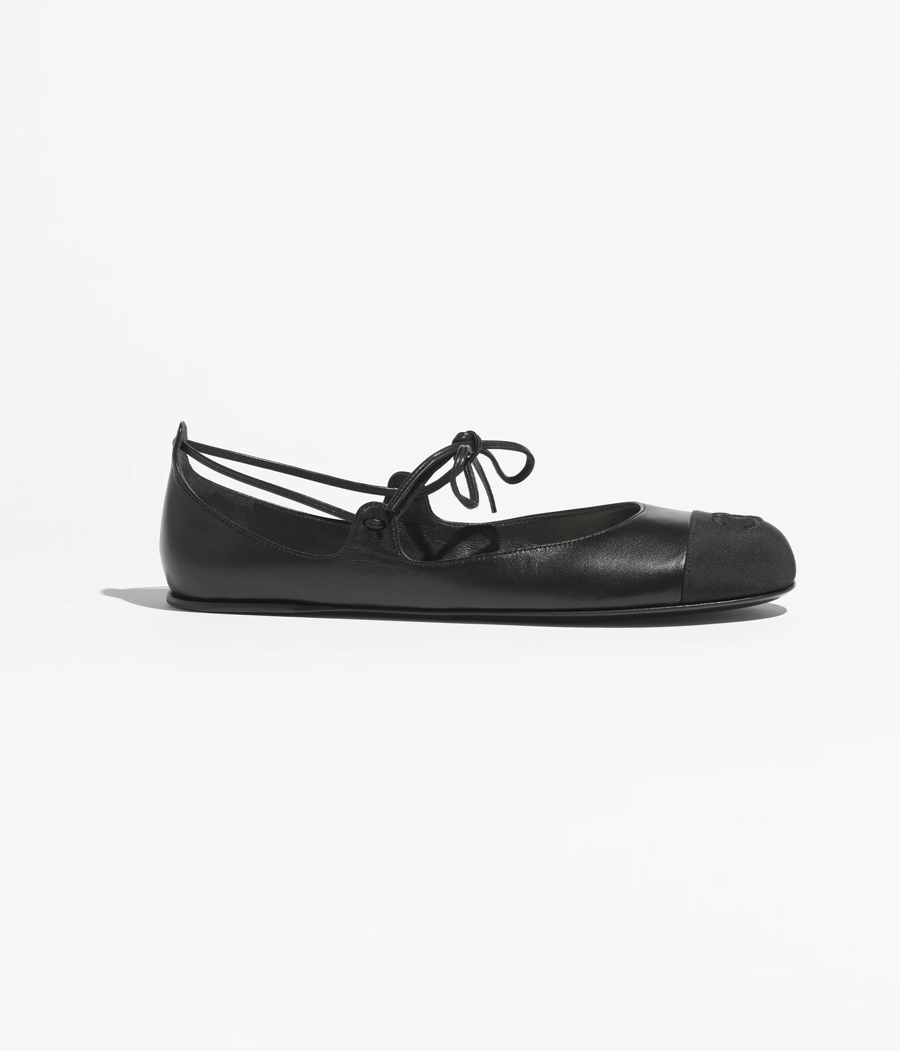 Spring-Summer 2025 Pre-collection   Mary Janes