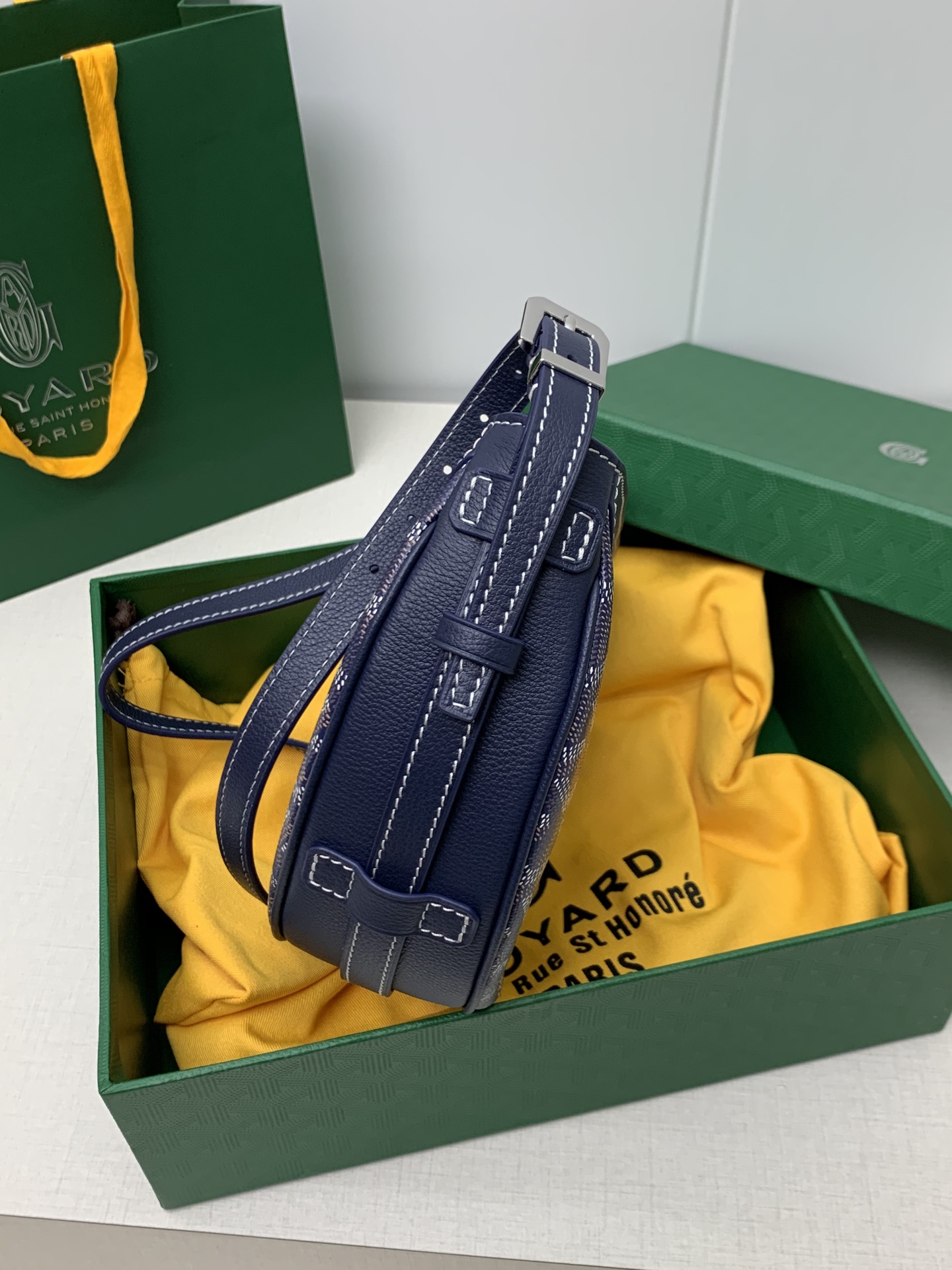 Goyard Hirondelle bag Navy Blue