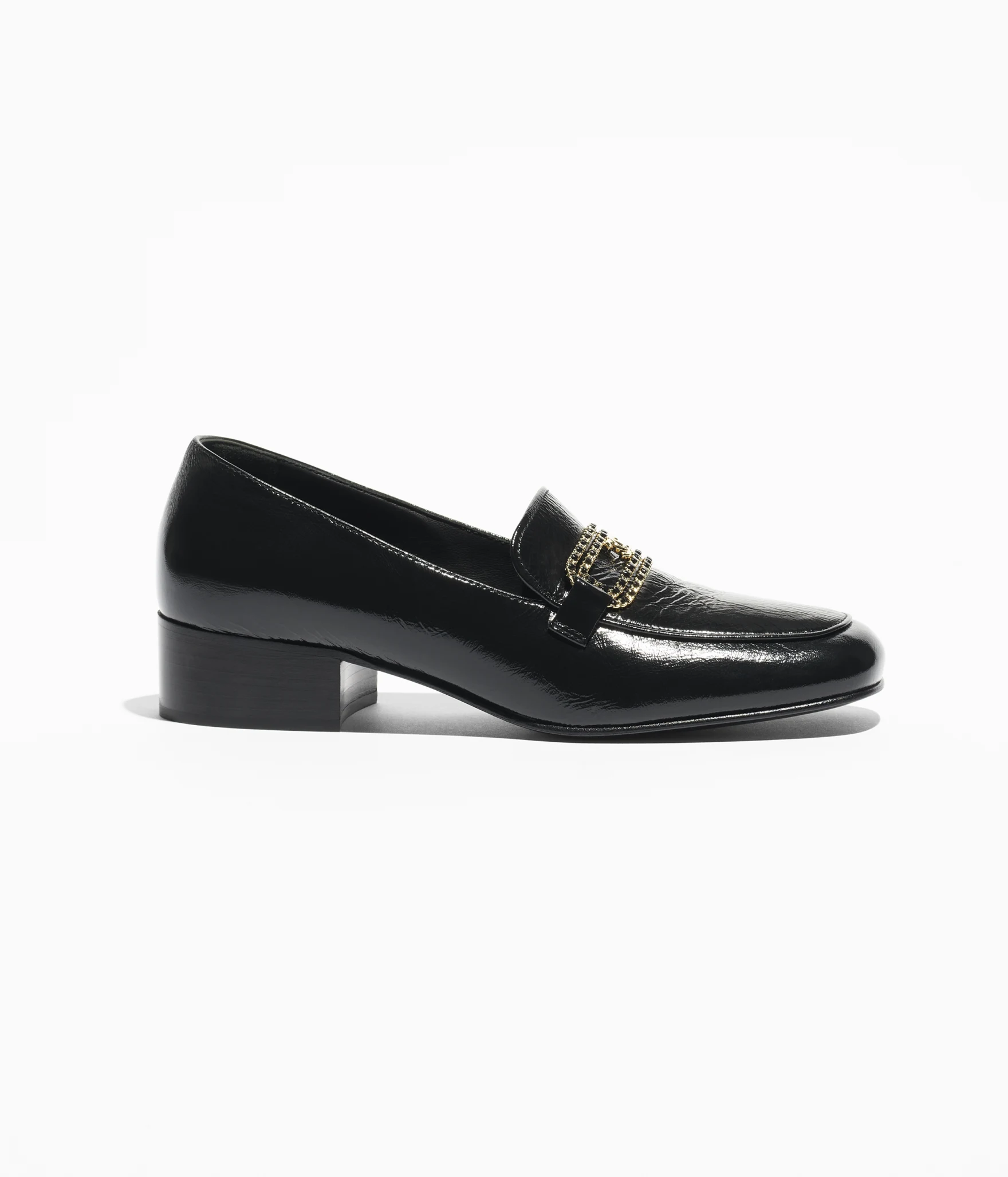 Cruise 2024/25   Moccasins