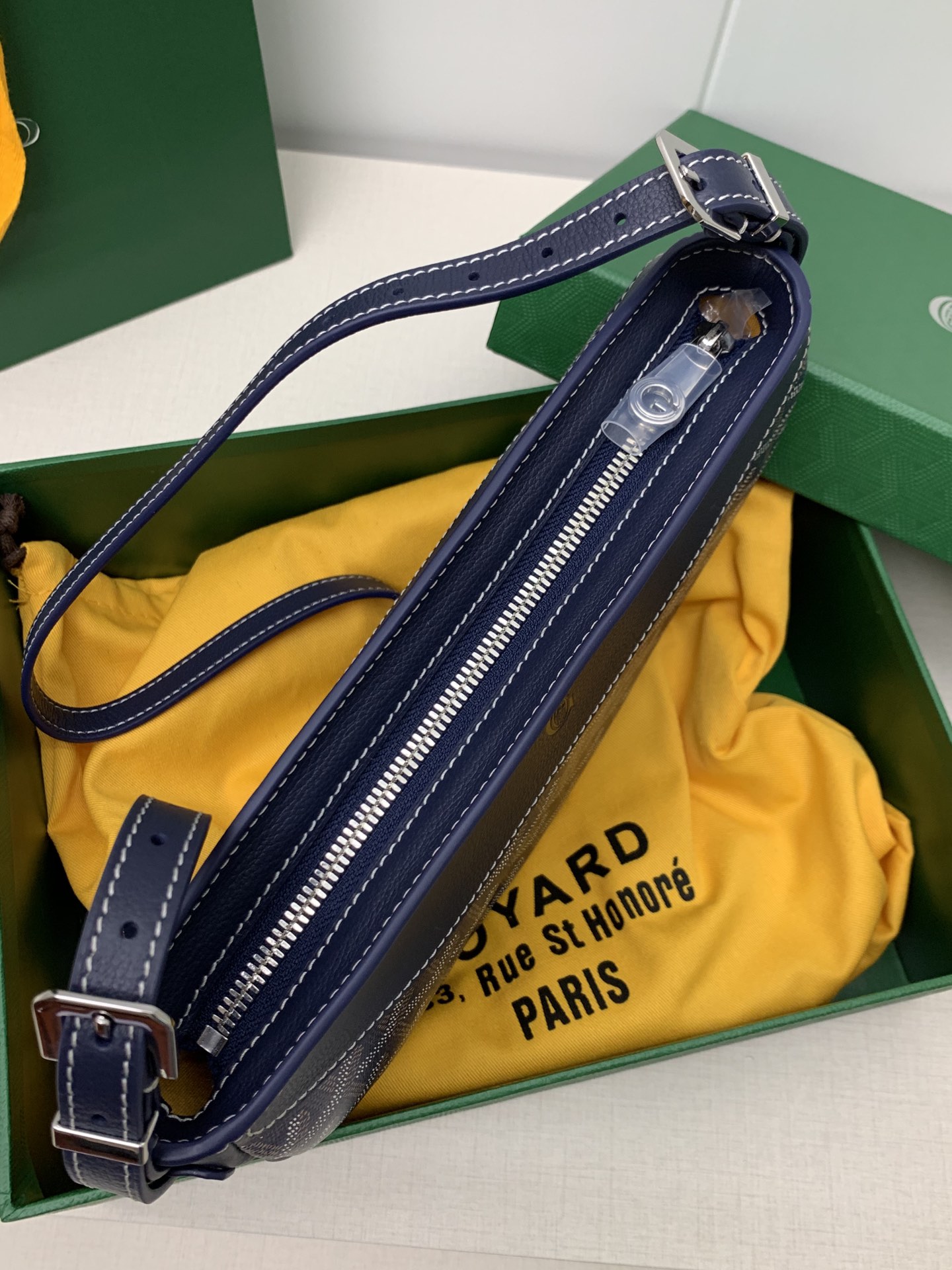 Goyard Hirondelle bag Navy Blue