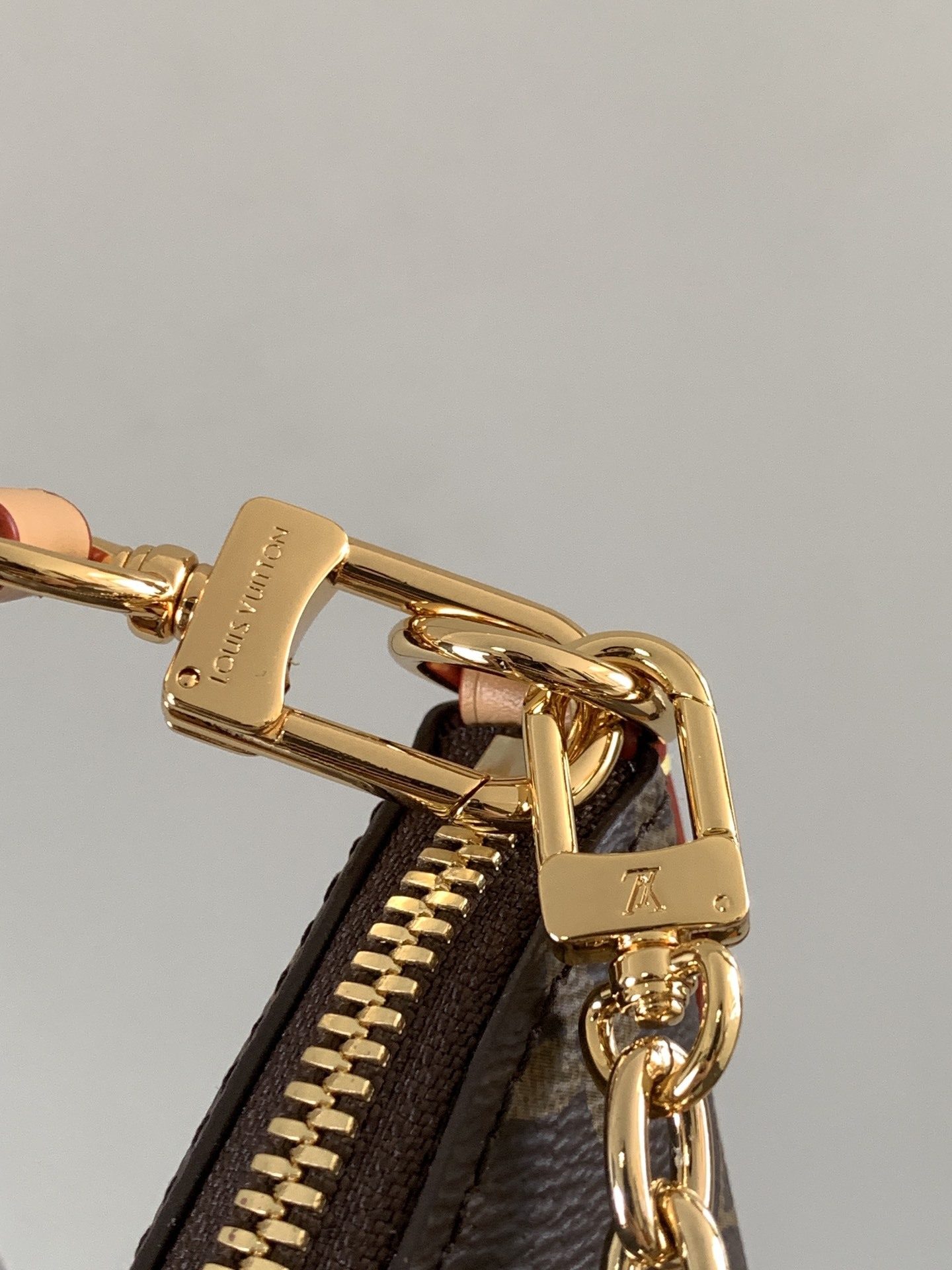 LV Boulogne Handbag M45832